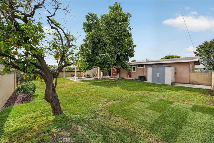 2526 E Paladin, Anaheim, California 92806