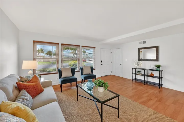 2526 E Paladin, Anaheim, California 92806