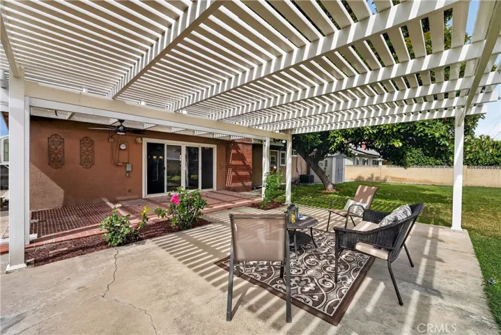 2526 E Paladin, Anaheim, California 92806