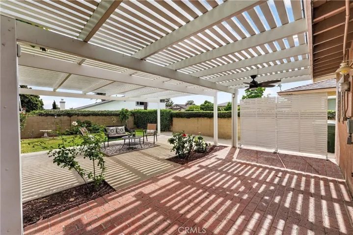 2526 E Paladin, Anaheim, California 92806