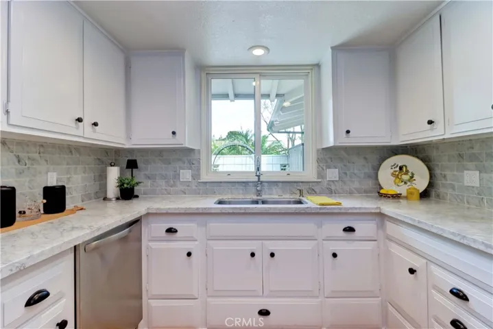 252 Calle Aragon B, Laguna Woods, California 92637
