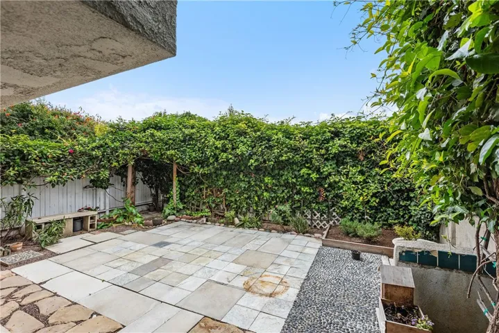 Nice-sized backyard for outdoor entertainment enjoying ocean breezes.