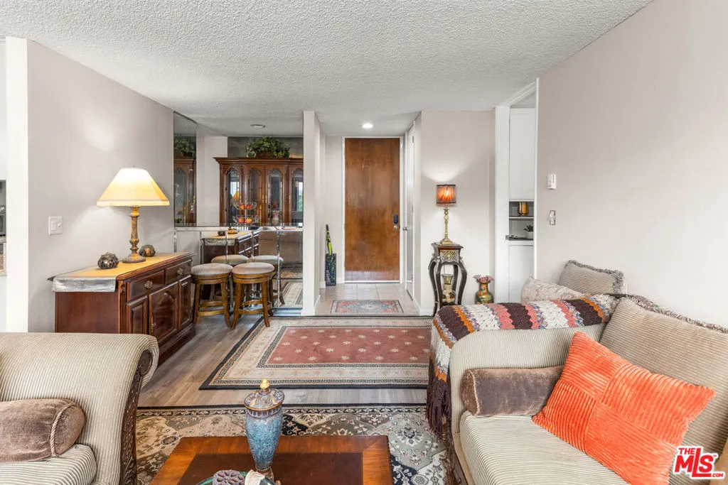 5950 Canterbury Drive C209, Culver City, California 90230 — photo 4
