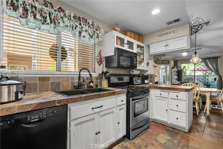 Kitchen 3