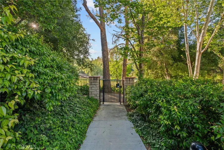 Gate to Summit Park