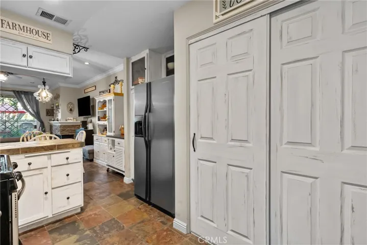 Kitchen 4