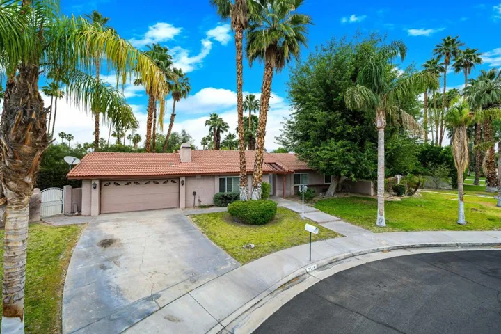 3174 E Cajon Circle,