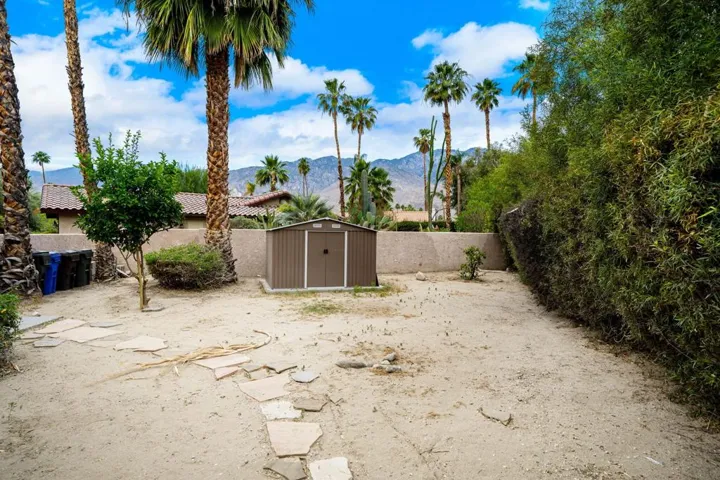 3174 E Cajon Circle,