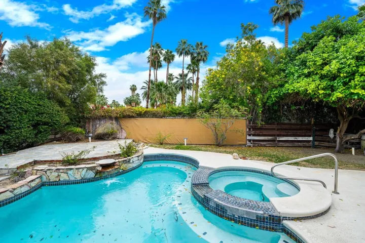 3174 E Cajon Circle,