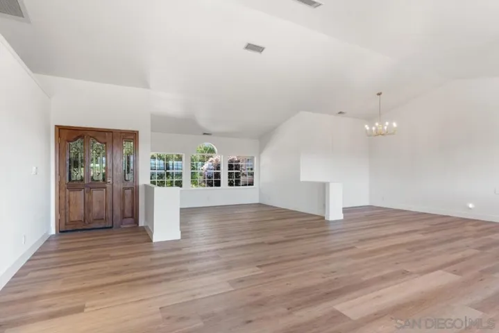 4241 Via El Dorado, Fallbrook, California 92028