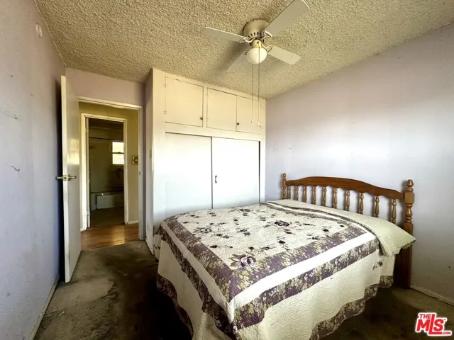15561 Ash Street, Hesperia, California 92345