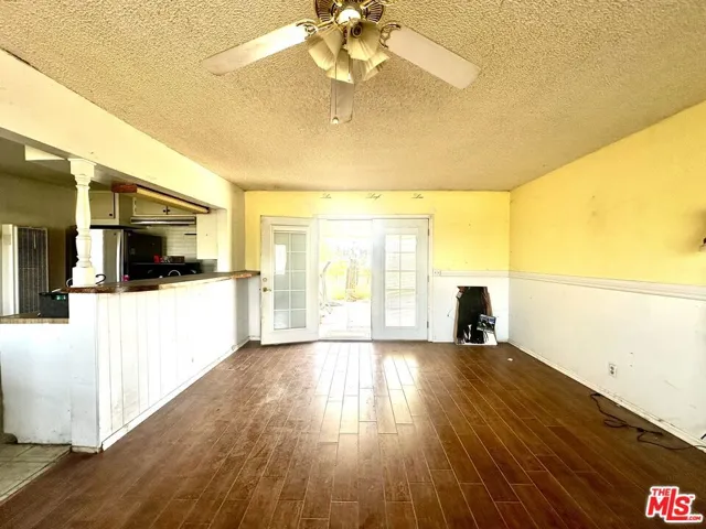 15561 Ash Street, Hesperia, California 92345
