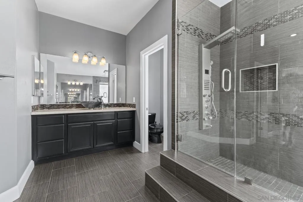 Primary Bath/Spa