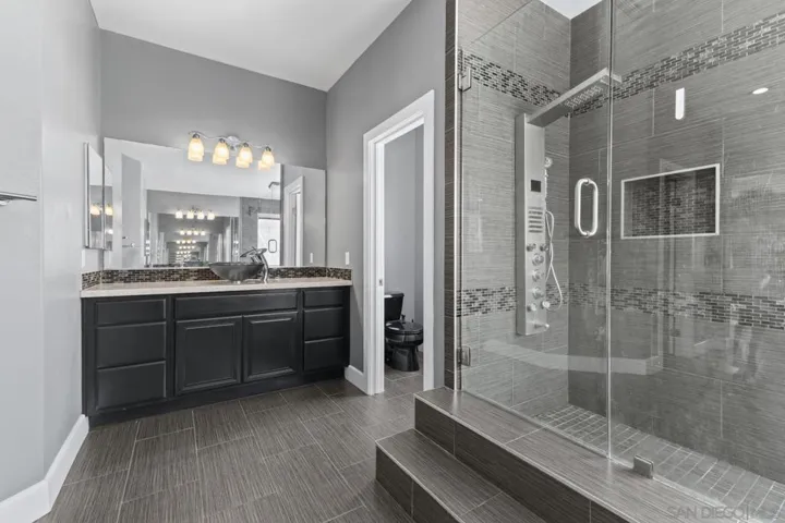 Primary Bath/Spa