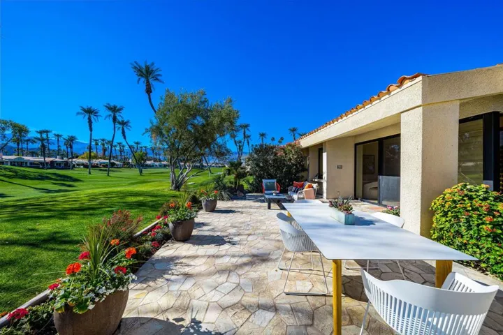 43-web-or-mls-RZ_Valley_OPMG_0125_043