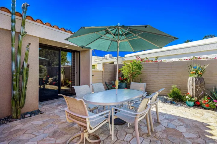 15-web-or-mls-RZ_Valley_OPMG_0125_015