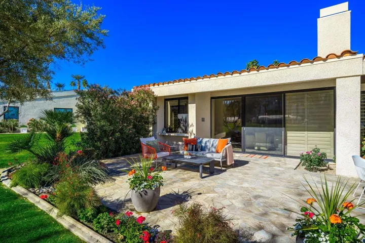 39-web-or-mls-RZ_Valley_OPMG_0125_039