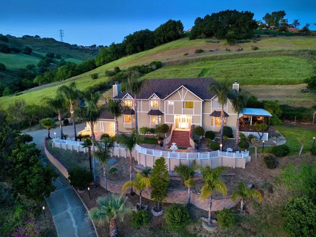 7790 Lost View Road, San Jose, California 95120