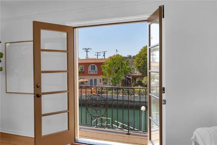 24 Rivo Alto Canal, Long Beach, California 90803
