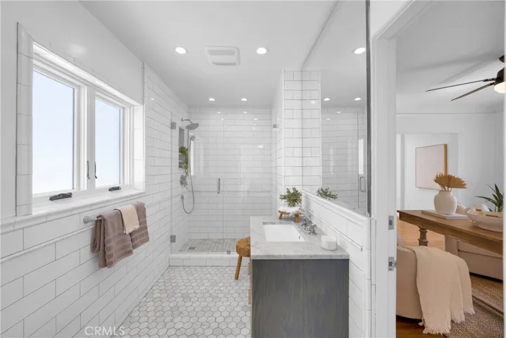 3/4 Upstairs bathroom