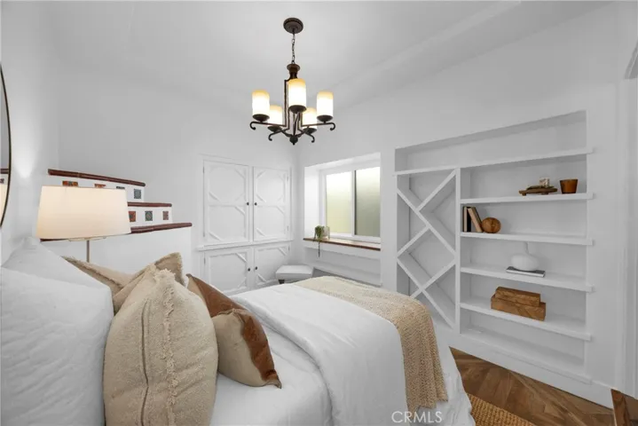 24 Rivo Alto Canal, Long Beach, California 90803
