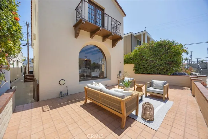 24 Rivo Alto Canal, Long Beach, California 90803