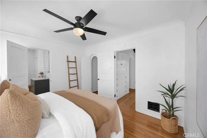 24 Rivo Alto Canal, Long Beach, California 90803