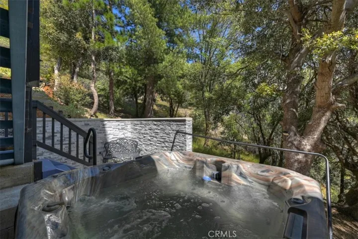 1137 Nadelhorn, Lake Arrowhead, California 92352