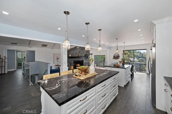 1137 Nadelhorn, Lake Arrowhead, California 92352