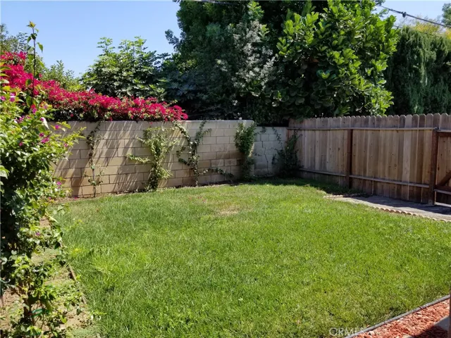 2536 Orange Avenue E, Costa Mesa, California 92627