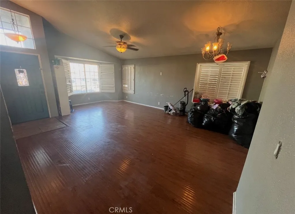 Actual Pic of living Room