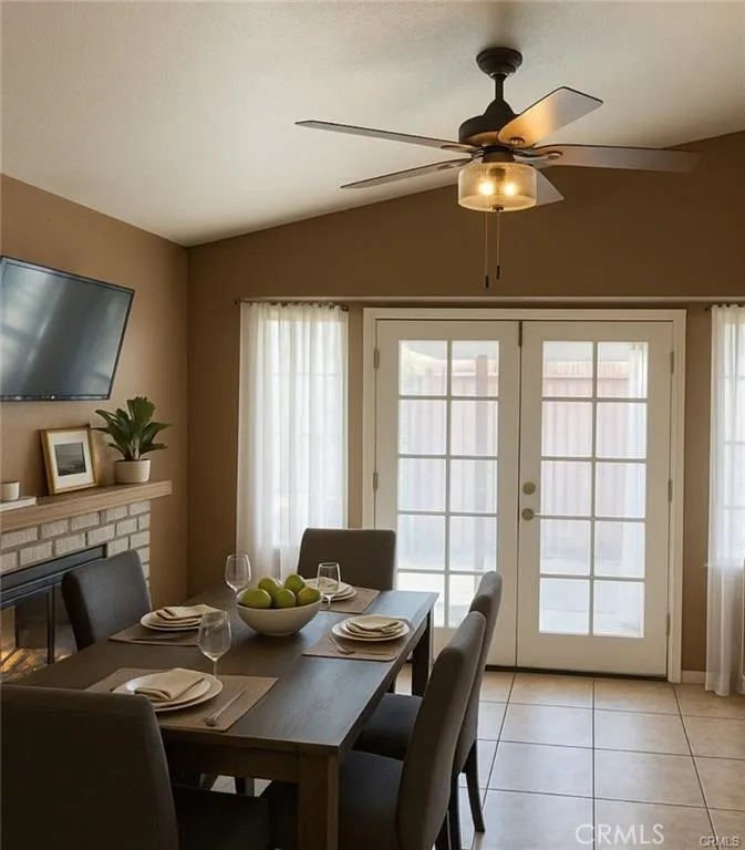 Dinning room / 2nd Living Room AI