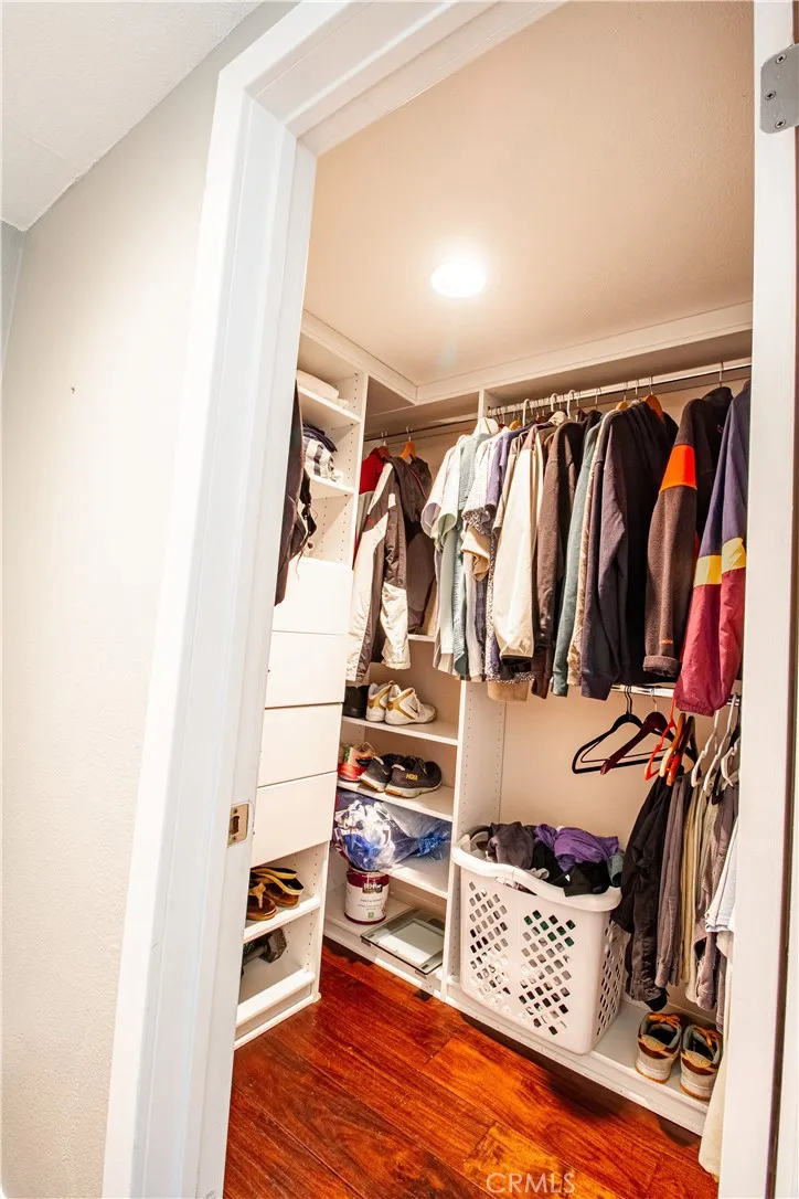 3rd bedroom closet