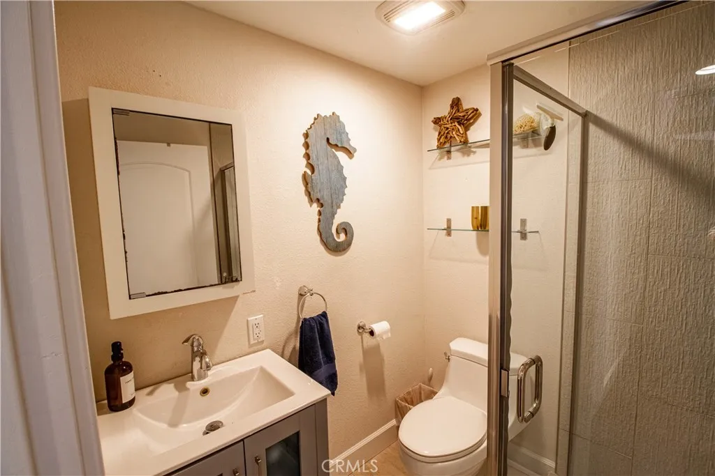 3rd bedroom bath