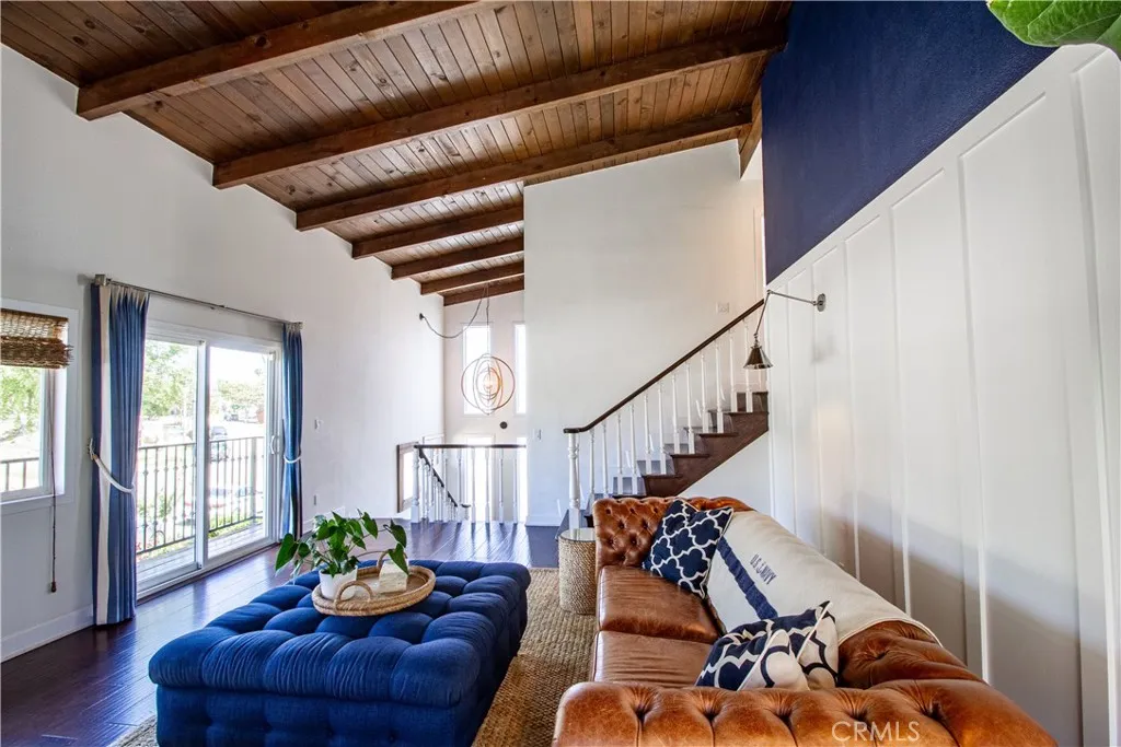 2nd family room