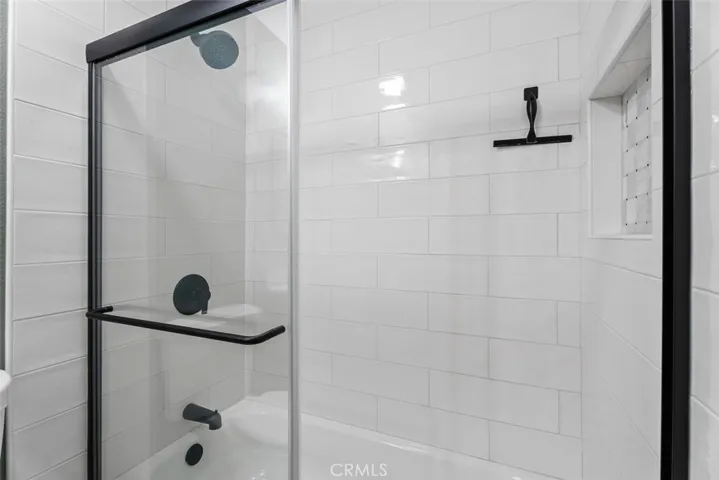 Shower in the guest bathroom