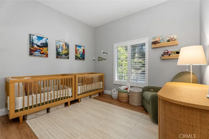 Guest bedroom