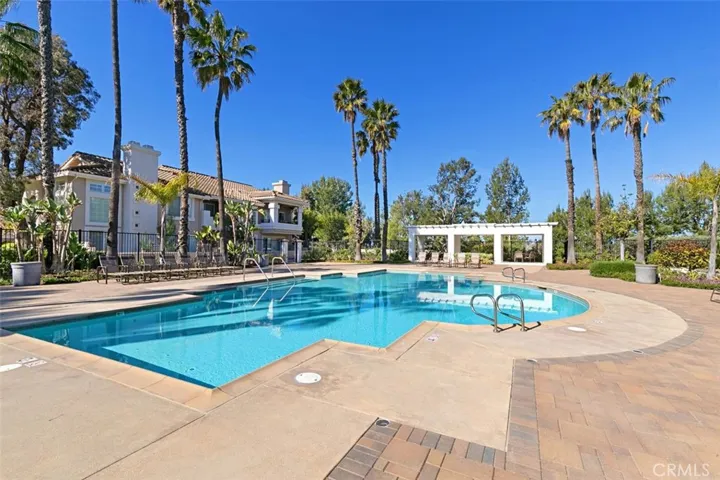 Community pool
