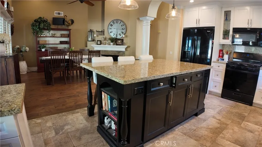 43080 Vista Del Rancho, Temecula, California 92592