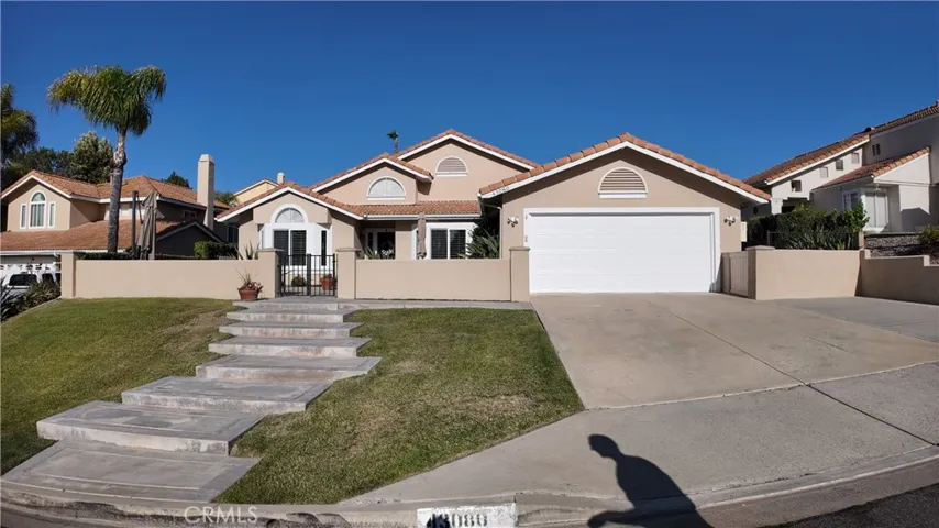 43080 Vista Del Rancho, Temecula, California 92592