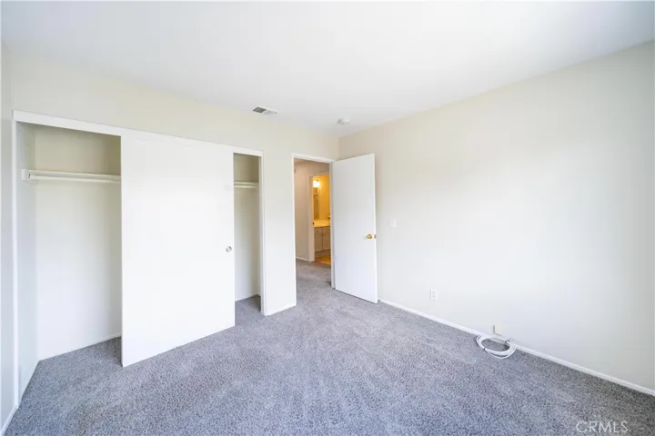 877 Willowcreek, Corona, California 92878