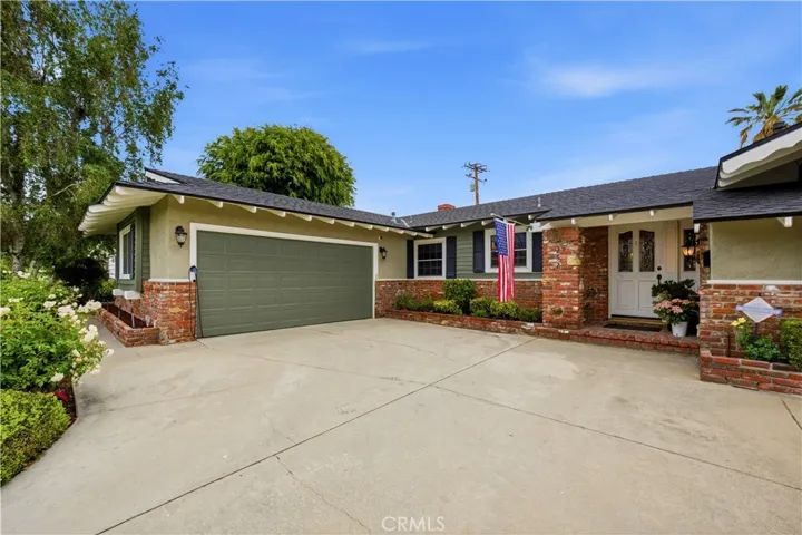 252 S Hacienda, Glendora, California 91741