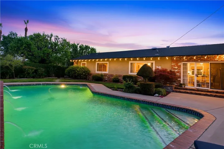 252 S Hacienda, Glendora, California 91741