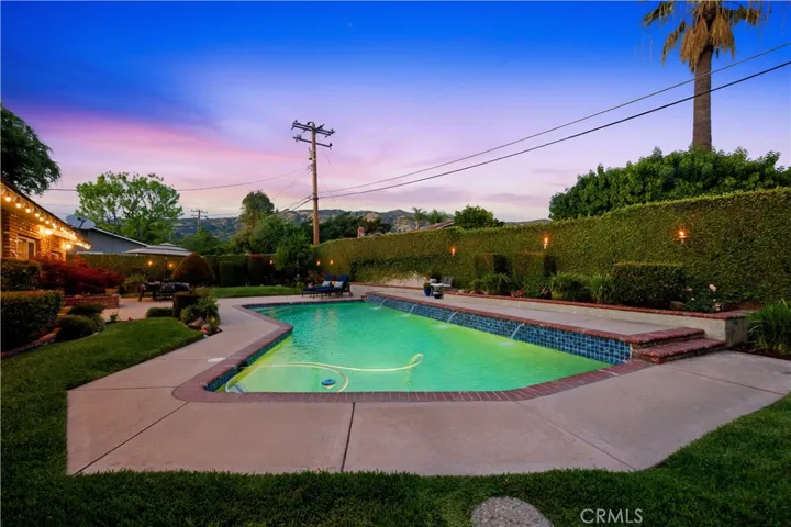 252 S Hacienda, Glendora, California 91741