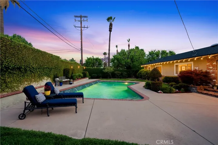 252 S Hacienda, Glendora, California 91741