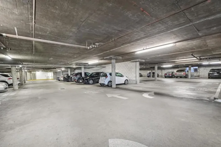 4151 El Camino Way M, Palo Alto, California 94306