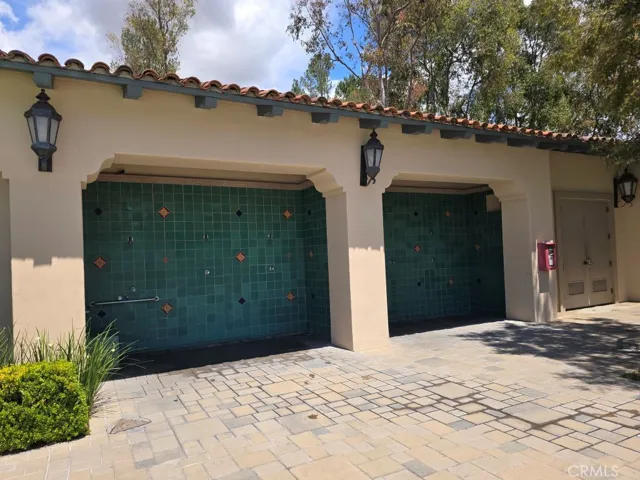 241 Lockford, Irvine, California 92602