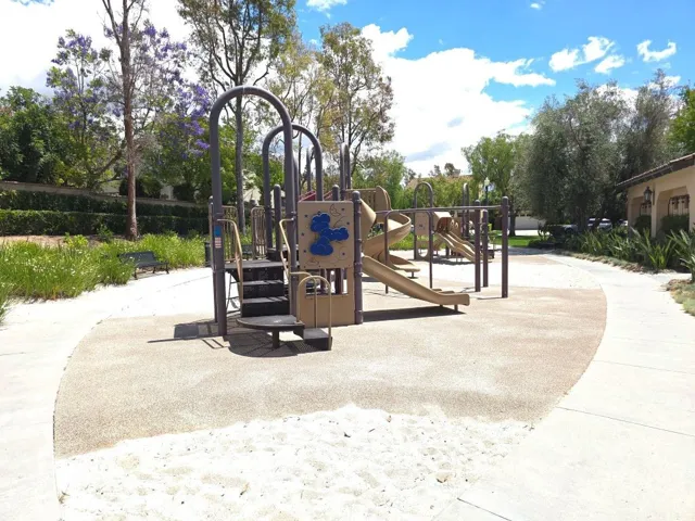 Kids Area right few steps away.
