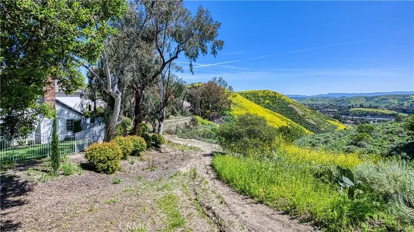 Adjacent canyon for hiking and biking