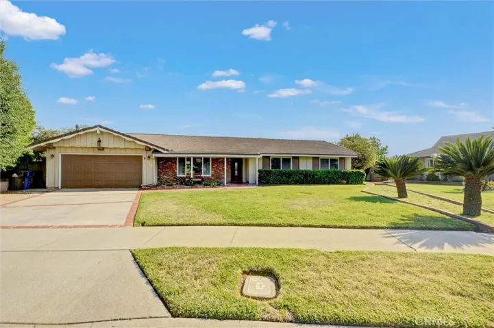 419 W Caroline Court, Ontario, California 91762